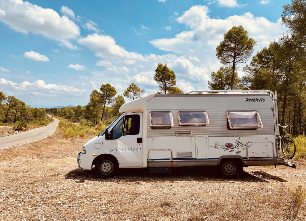 Camperverhuur Valencia Dethleffs Buiten